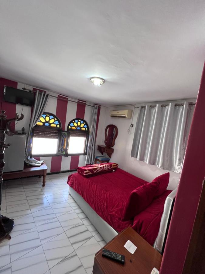 Hotel Sevilla Chefchaouen Kültér fotó