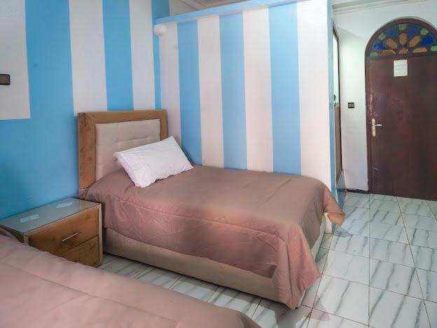 Hotel Sevilla Chefchaouen Kültér fotó